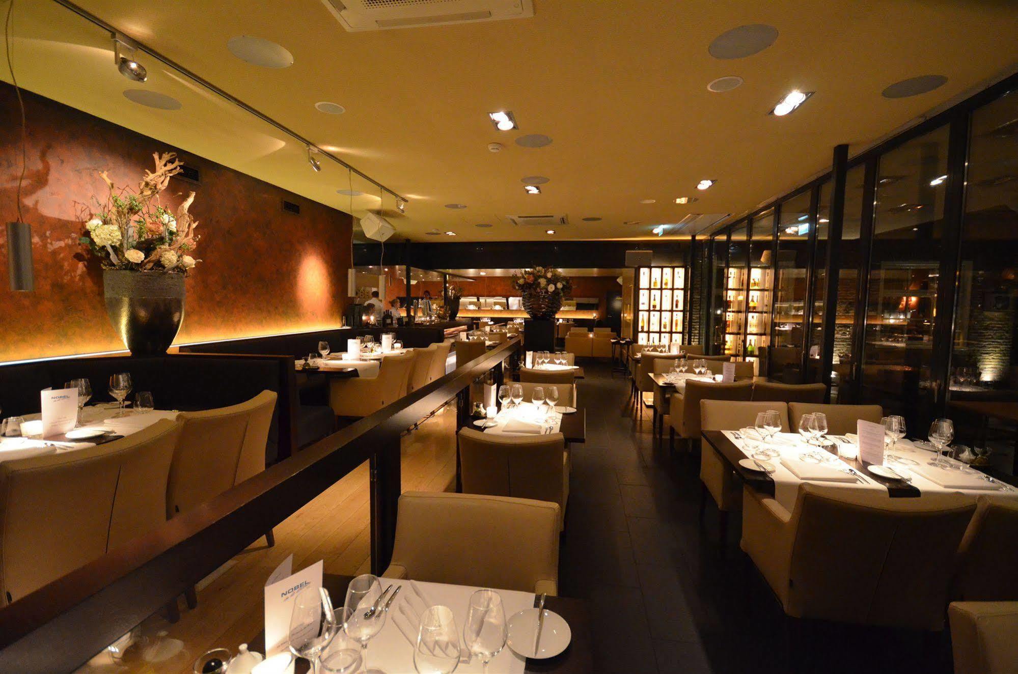 Nobel Hotel Ameland 발룸 외부 사진